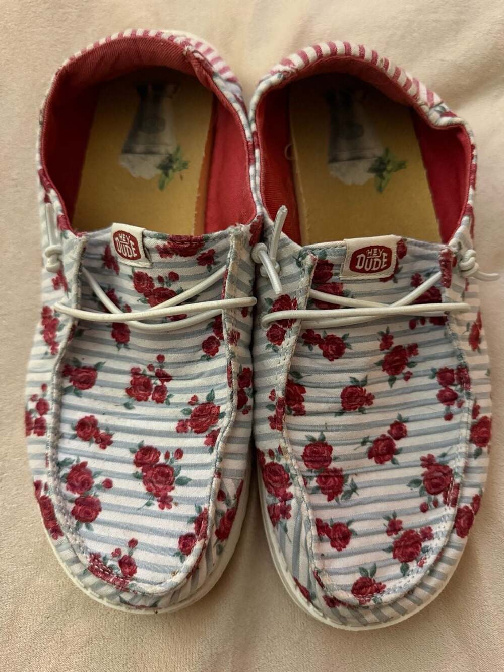 Hey Dude Wendy Derby Days Size W8 Blue Red Floral Shoes